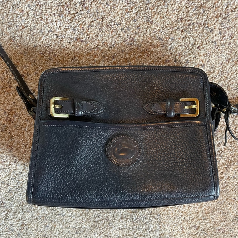 Dooney and Bourke crossbody purse